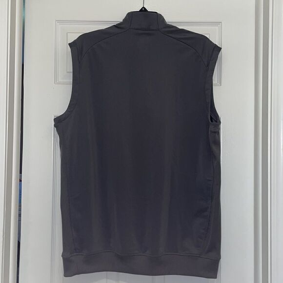 Adidas Men’s Gray 1/4 zip golf pullover vest - Picture 5 of 5